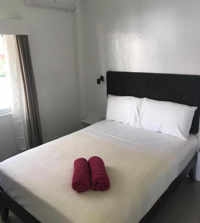 Heartland Hotel Serviced Rooms & Apartments. Panglao Extérieur photo